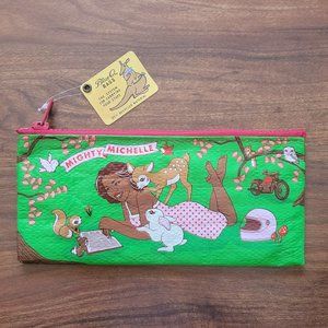 NWT Mighty Michelle Zipper Case